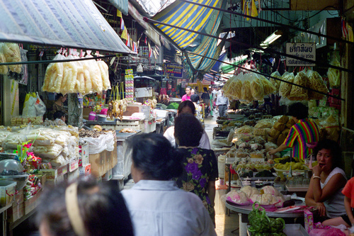 On Soi 16 in Chinatown