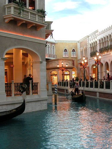 Faux Canal