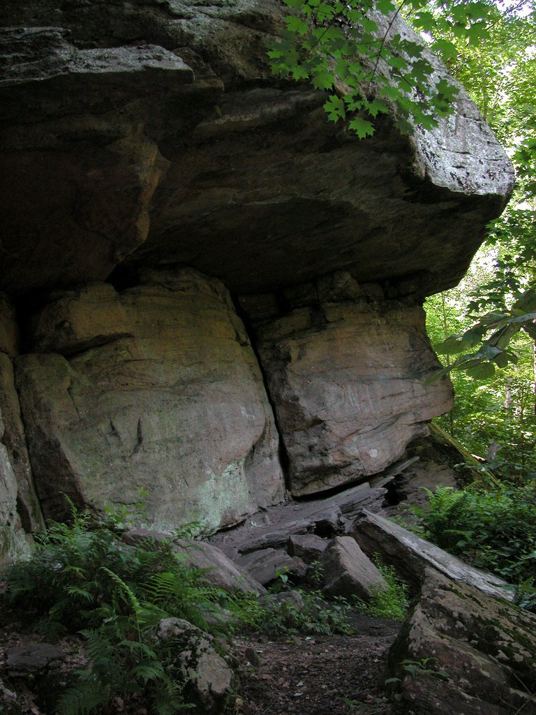 Horse caves