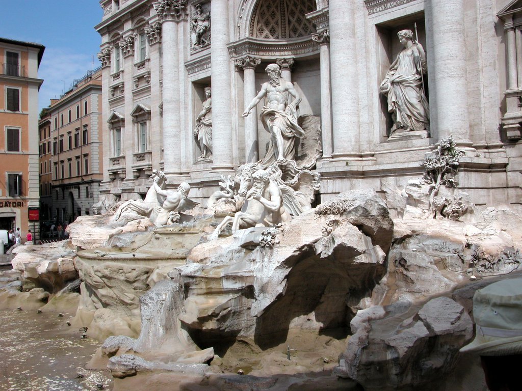 Trevi Fountain