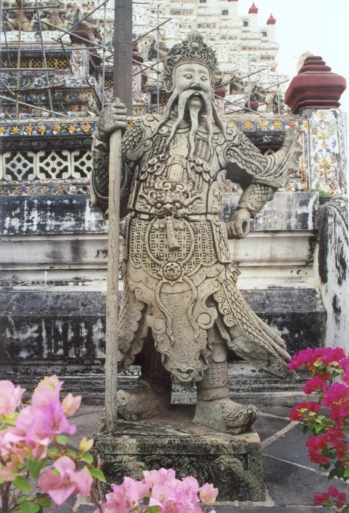 Statue at Wat Arun