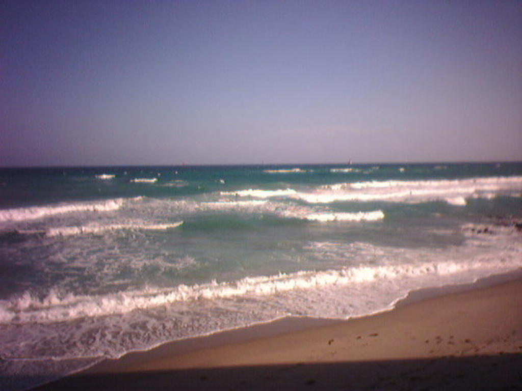 The Atlantic behind The Breakers