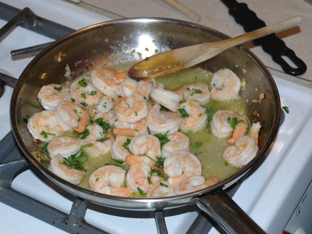 Shrimp scampi (fourth course)
