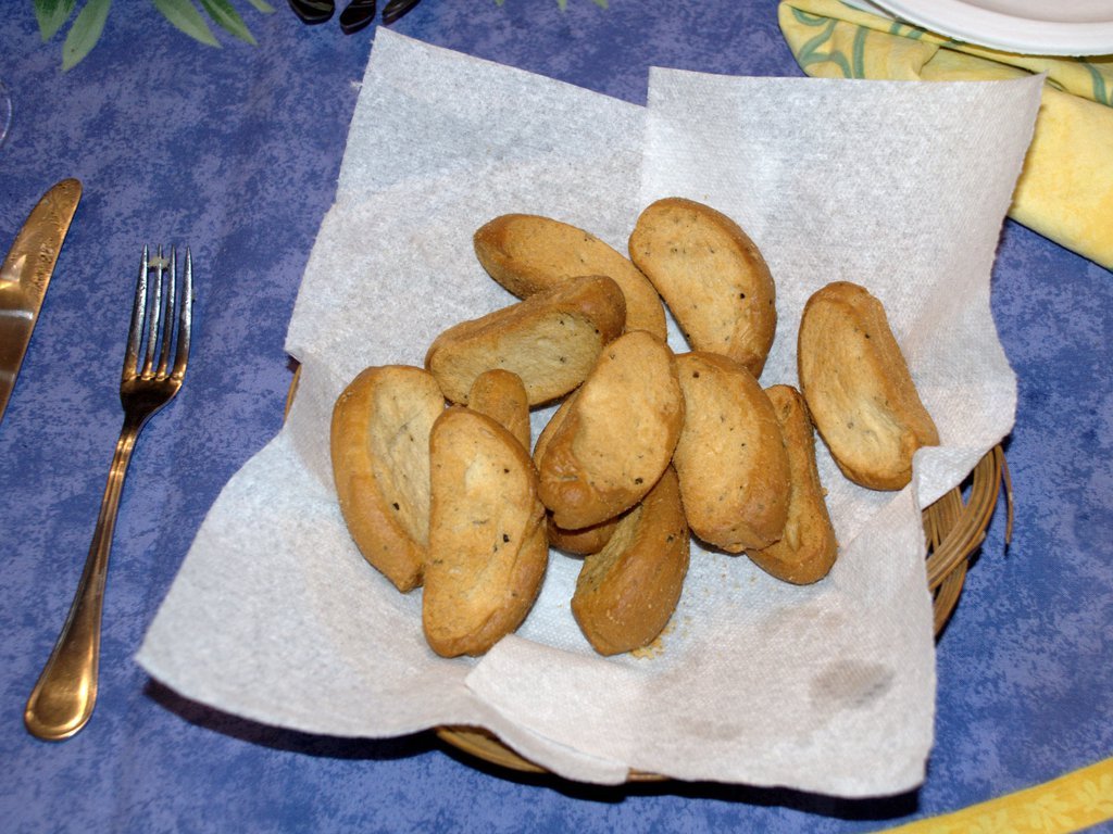 Pepper biscotti