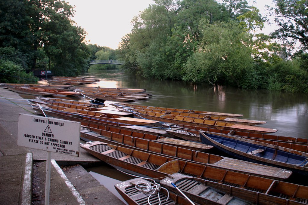 Punts on the Cherwell River