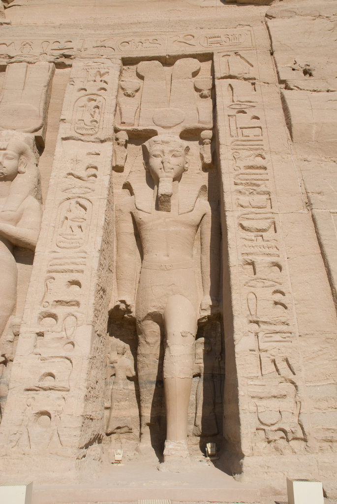 Abu Simbel temple to Nefertari