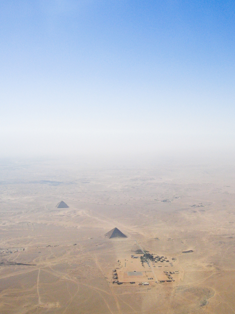 Bent and Red Pyramids
