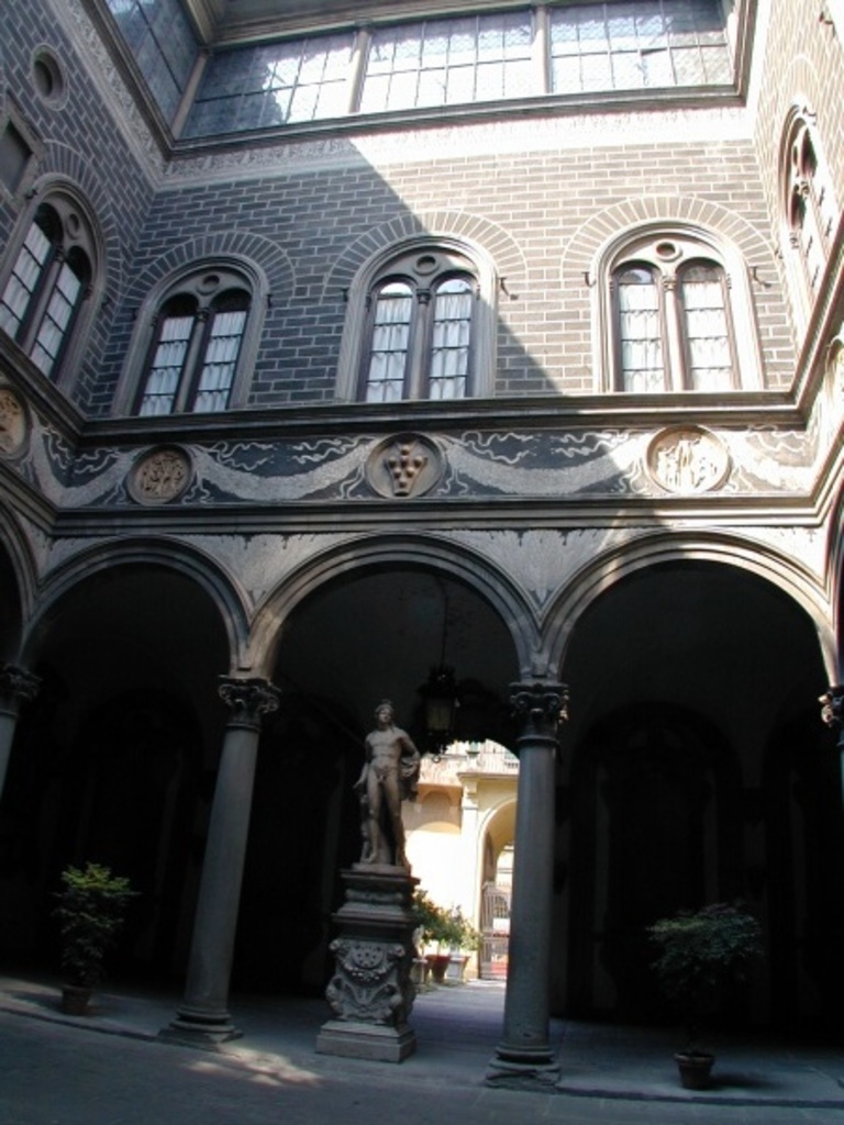Pallazo Medici Recardi