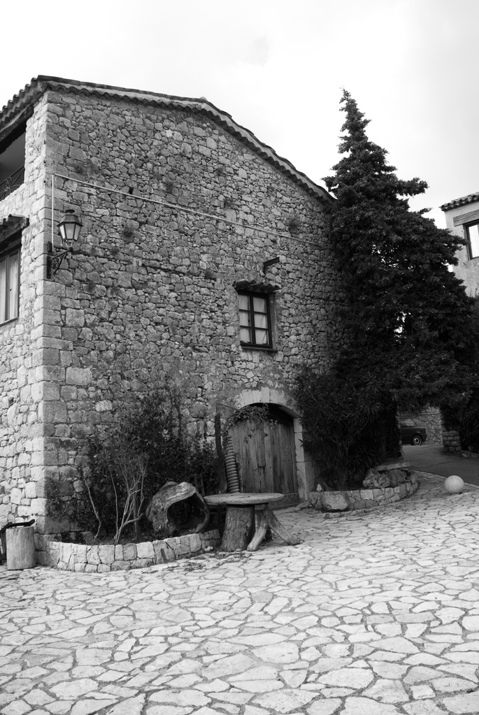 Cabris building
