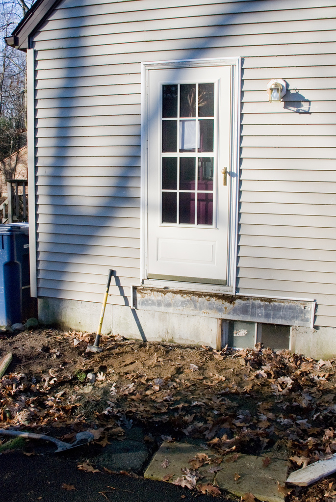 The absence of decking The absence of decking