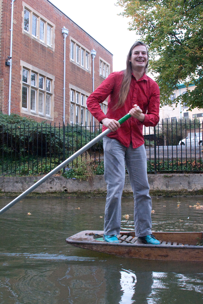Inigo punting some more Inigo punting some more