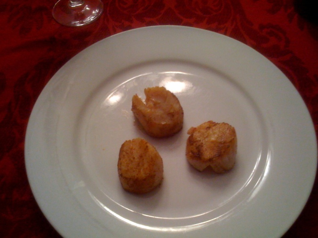 Fourth course: cajun scallops