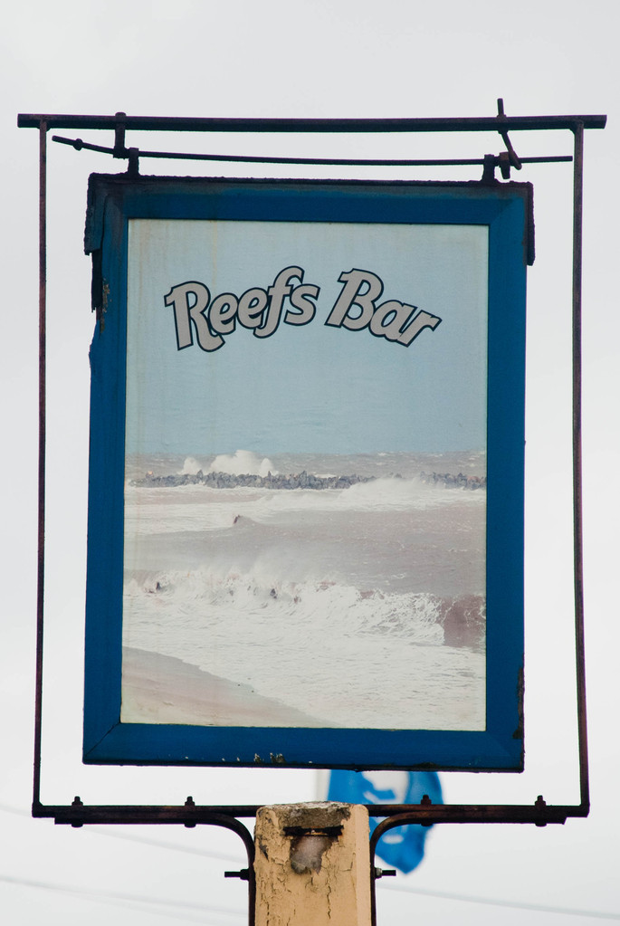 Reefs Bar