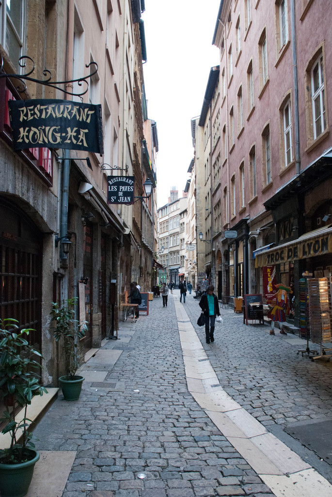 Old Lyon