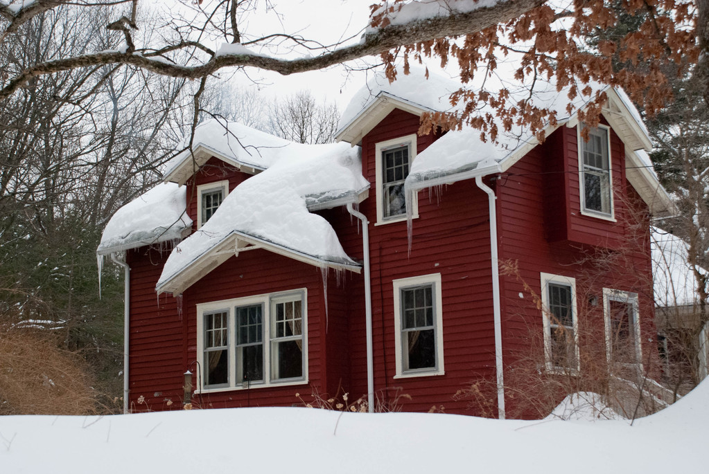 Snowy roof Snowy roof