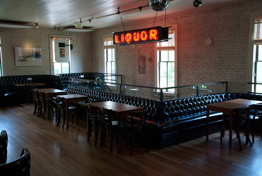 Liquor Liquor