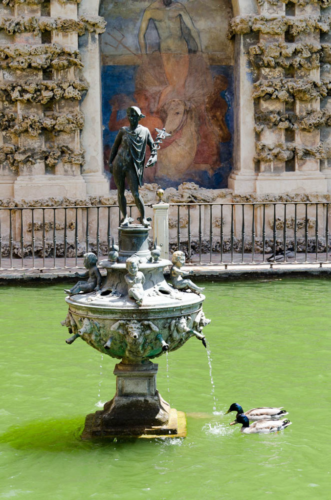 Mercury's fountain