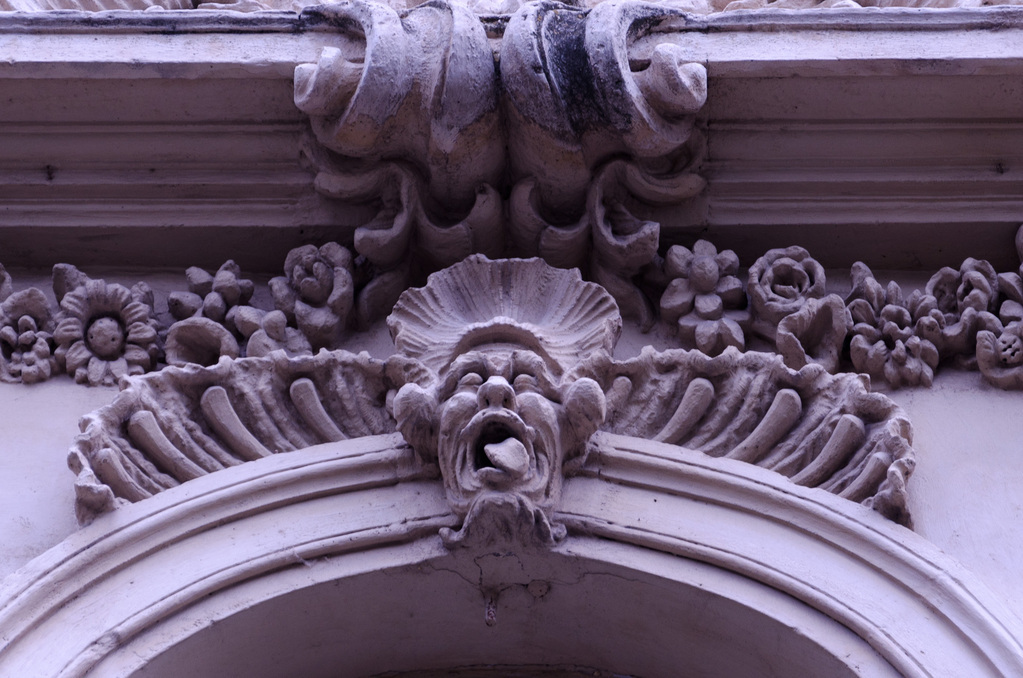 Arles
