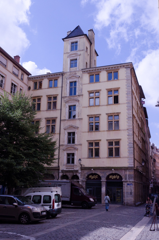 Lyon