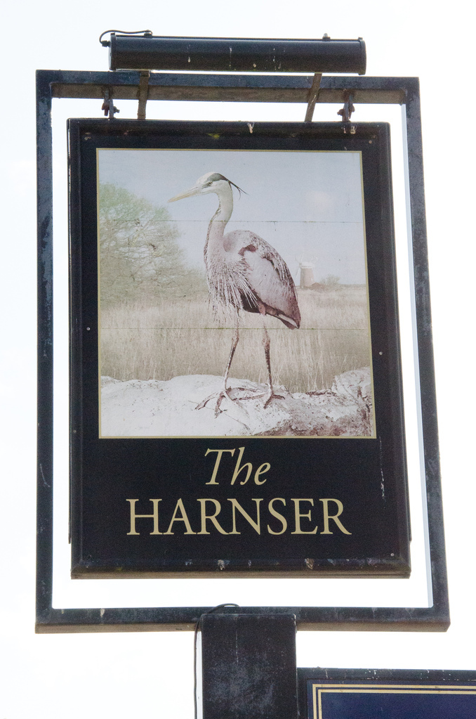 The Harnser