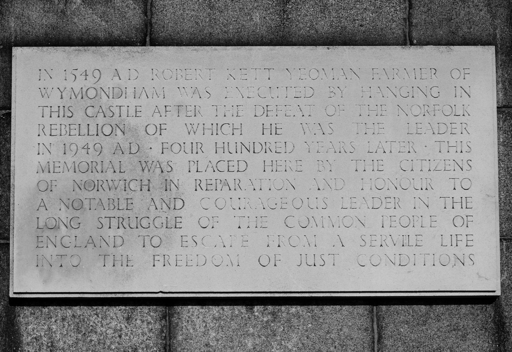 Castle plaque