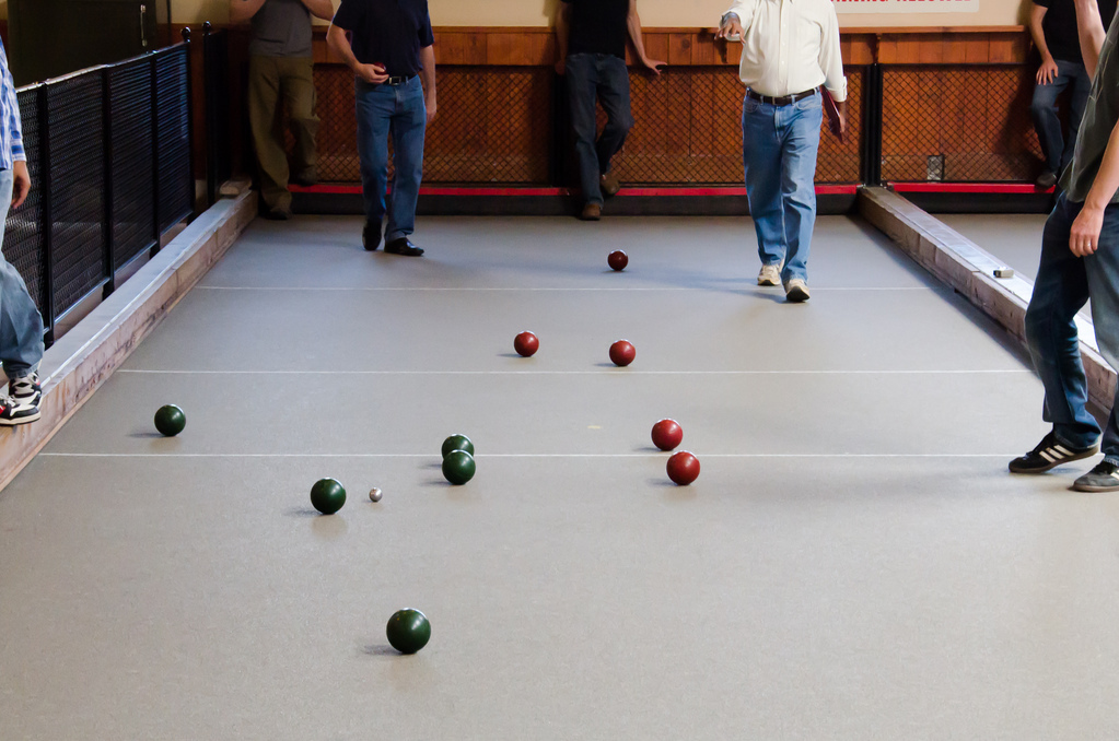 MarkLogic Engineering plays Bocce MarkLogic Engineering plays Bocce