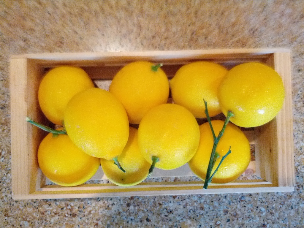 Meyer lemons