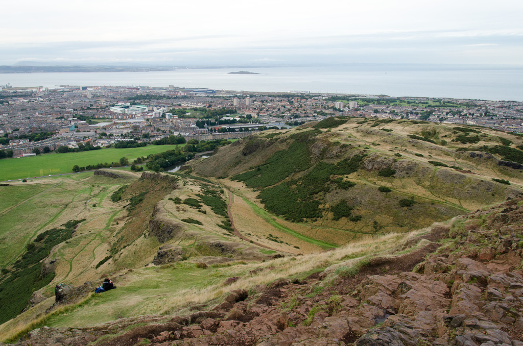 Up and over Arthur's Seat Up and over Arthur's Seat