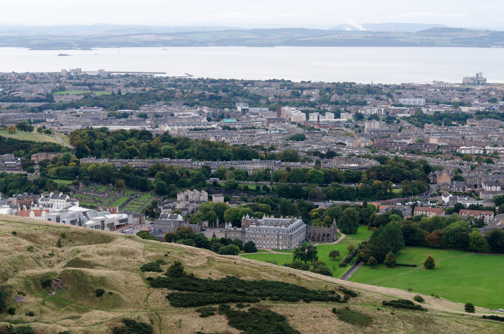 Up and over Arthur's Seat Up and over Arthur's Seat