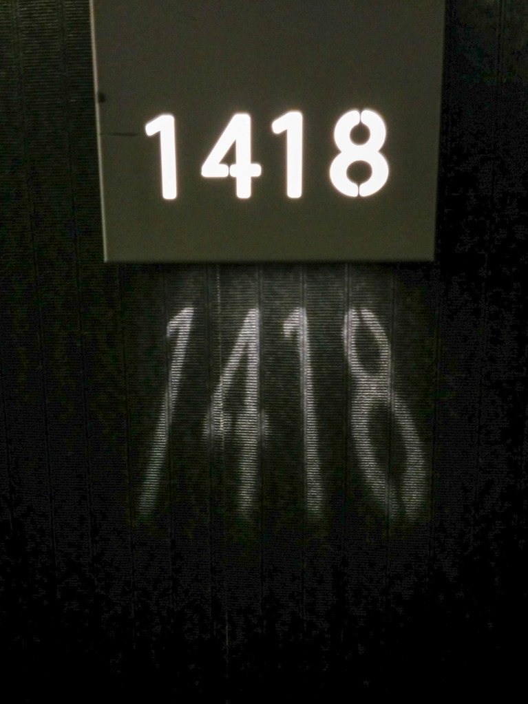 1418