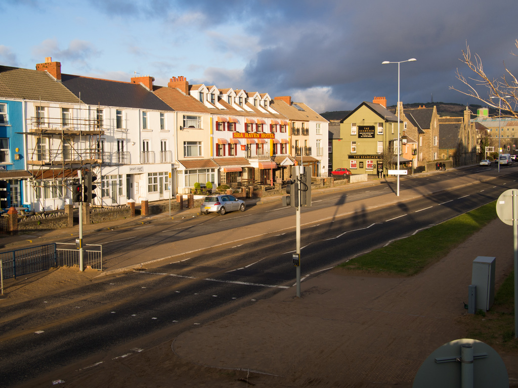 Sea Raven Hotel