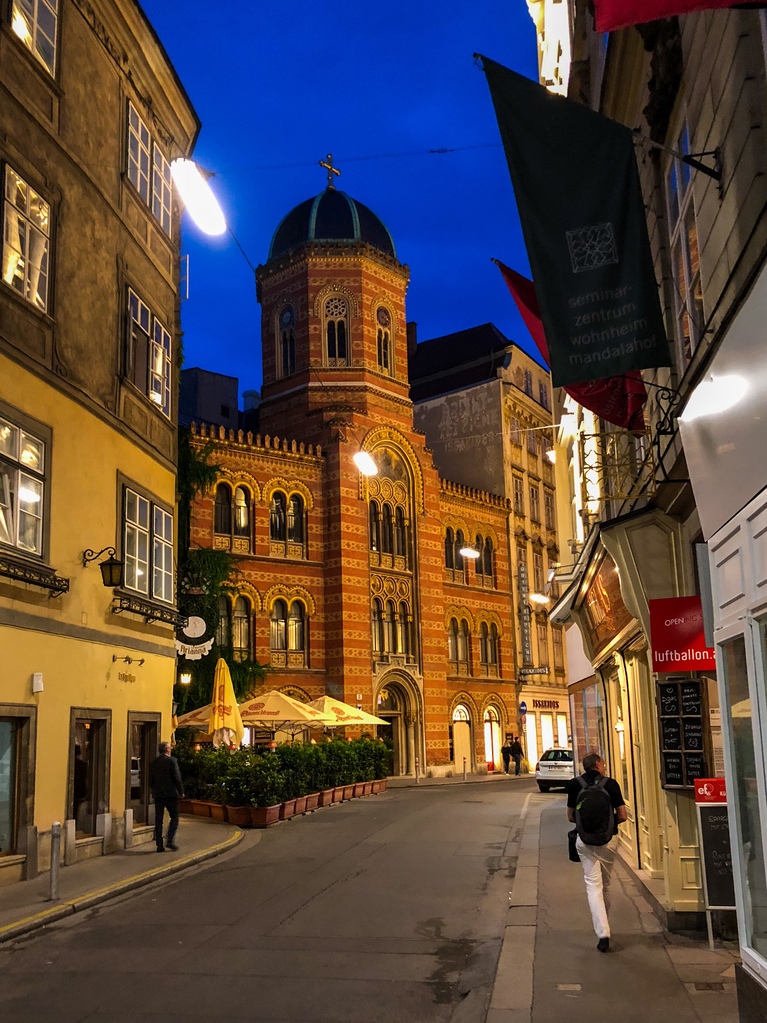 Random Vienna