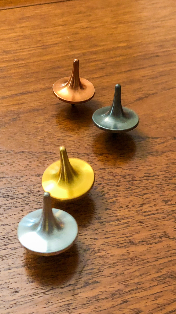 Spinning tops