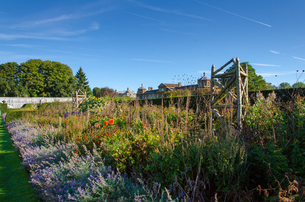 Walled garden Walled garden